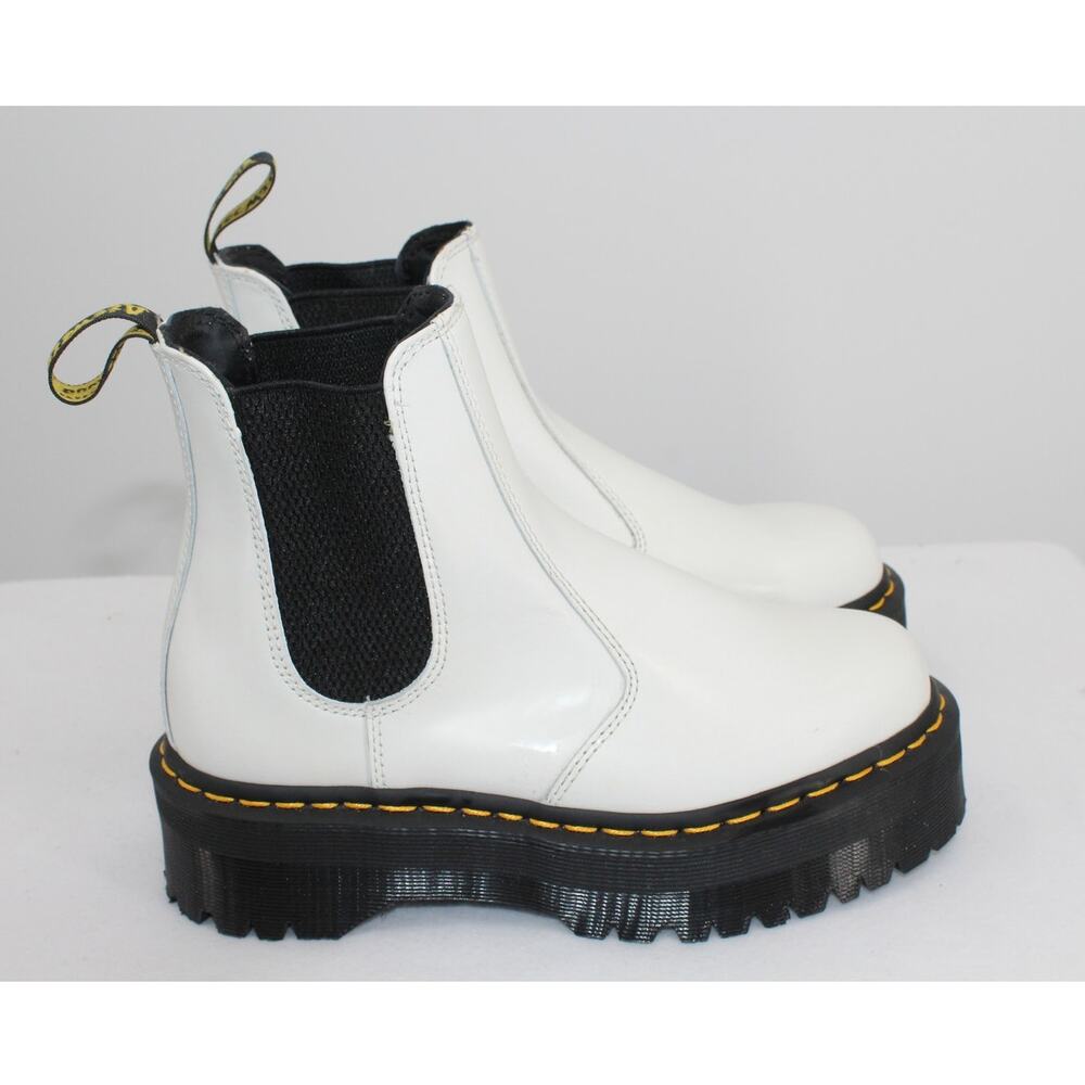 Dr. Martens 2976 Quad Platform Chelsea Boots White Size 7 Women EU 38
